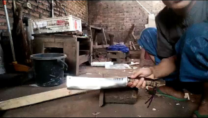 Golok & Parang Pemotong Bambu: Alat Berkebun Tahan Lama