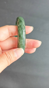 Type A Myanmar Jadeite Bangle 59x13x8.4mm H1 with Certificate | 天然A货翡翠玉镯