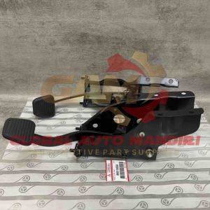 Pedal kopling - injakan kopling assy Mitsubishi canter ps110-ps125-ps136-FE71-FE73-FE74-FE75 1pcs MK516558