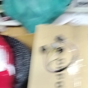 ขั้วไฟท้าย ดีแมก 03 izusu dmax ไม่มีหลอดใส่กับปลั้กแท้ที่ตัวรถตามรูปได้เลย