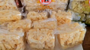 ขนมข้าวซอยตัดโบราณ