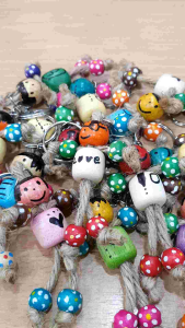 พวงกุญแจ ตุ๊กตา เชือก ลูกปัด เพ้นท์คละแบบ พวงกุญแจ DIY ขายของฝาก ของที่ระลึก ของชำร่วย