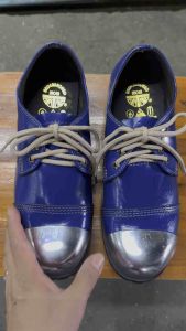 รองเท้าหัวเหล็ก สีน้ำเงินเหล็กนอก หนังแท้100%  รองเท้าเซฟตี้ กันน้ำกันน้ำมัน อึดถึกทน