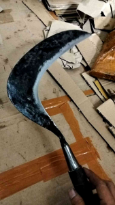 sabit rumput bahan baja asli tembus sepuhan tua