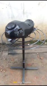 Meja stand rapint cat body velg putar serbaguna