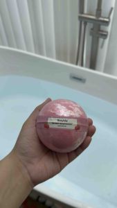 Fizzyble Bath Bombs with Bath Salts - Sweet Raspberry (300g)