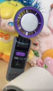 พัดลมไอเย็นพกพา Handheld fan รุ่น k-801 มีไฟฉายในตัว ปรับระดับความเเรงได้100 คล้องคอตั้งโต๊ะ มี 3 สี