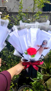 (Ready) Buket Hari IBU/ Kerangka Buket Uang Lembaran Mudah Tinggal Isi Dengan Topper IBU Hijab Dan NonHijab Gratis Kartu Ucapan