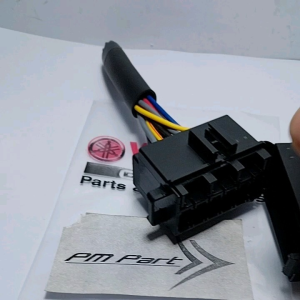 Rumah sekring box sekring Yamaha Nmax N-max Aerox kode B65 2DP original