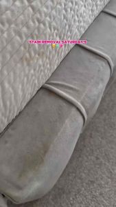 XỊT TẨY VẾT BẨN TRÊN GHẾ SOFA QUẦN ÁO