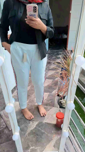 Celana Scuba Putih Plat Samping