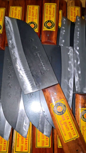 " มีดทำครัว " ตรา ตา (ล เล็กอรัญญิกแท้) ใบมีดยาว 6.5 นิ้ว ใบมีดคม ใช้หั่นผัก หั่นเนื้อสัตว์