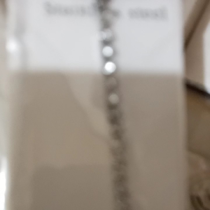 Gelang Tangan Titanium Edisi Terbatas: Desain Unik & Awet