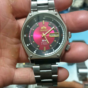 Đồng Hồ SK 4 đính vít cổ mặt hồng cánh sen đời 1970 máy 3 vít