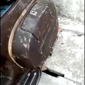 knalpot MALOSSI VESPA 2TAK CARBON KIRI