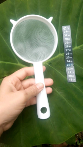 rây lọc nhựa + thanh nhiệt( sét gồm 1 rây + 1 thanh nhiệt)