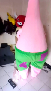 kostum badut patrik
