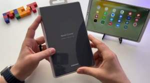 Chính hãng nguyên seal-Bao da nắp gập Book cover cho máy tính bảng Samsung Galaxy Tab A7