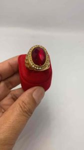 แหวนทอง 18k พลอยทับทิม พลอยไพลิน พลอยบุษราคัม พลอยมรกต พลอยหินหยกพม่า พลอยหินตาเสือ ช่วยเสริมพลังอำนาจ วาสนา ความสำเร็จ โชคลาภ ความอุดมสมบูรณ์ มั่งคั่งร่ำรวยเงินทอง