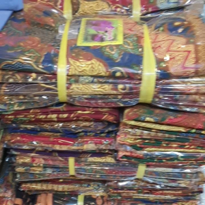 Kain Kebat Panjang Promo Isi 5 Pics & Kain Jarik Gendong Panjang