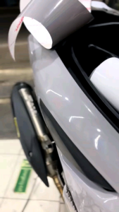 Skotlet Stiker Motot Abu Abu Glossy Kilat Untuk Variasi Body Motor