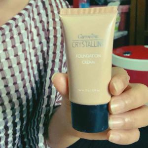 Giffarine Cryatalline กิฟฟารีน ครีม รองพื้น ปกปิด ปิดฝ้า ผสมกันแดด รองพื้นชนิดครีม