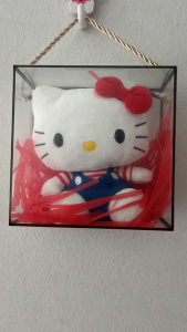 ตุ๊กตาคิตตี้(งานแฮนเมค)บรรจุในกล่องพร้อมไฟกระพริบ3จังหวะ