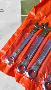 Diamond Kunci Ring Pas 8-22 Mm Set 11 Pcs + Tas plastik Ring-Pas Kunci Pas Diamond Set 11 Pcs no. 8 - 22 Tas plastik Murah Kunci Pas Bengkel Satu set Plus Tas kantong Praktis