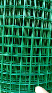 khổ cao 50cm x dài từ 2m đến 10m lưới bọc nhựa xanh ô vuông làm chuồng trại chăn nuôi...