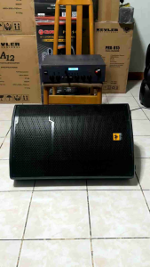 Original Kevler PRX-815 800 Watts 15" Passive Speaker System PRX815