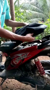 Seat Cover/Sarung Jok Motor Anti Cakar Kucing Waterproof Perlindungan Sempurna Untuk Jok Motorcycle