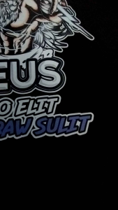 Kaos Distro Zeus: Pilihan Terbaik untuk Kaos Slot Depo Elit & Kaos Mahjong