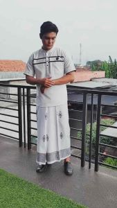 TERBARU Stelan SARKO Sarung Dan Koko Lits Dua Simpel Kekinian Sarung Motif Sarang Tawon