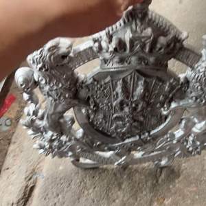 Phù điêu nhôm đúc 2 sư tử