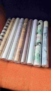Wallpaper Dinding Motif Kotak 3D Warna Cream  Ukuran 45cmx10 meter