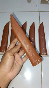 SARUNG PISAU / TEMPAT PISAU MATA SATU UKURAN 20 CM BAHAN KULIT KALEP CAMPURAN