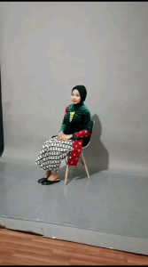 kebaya kutubaru bludru anak