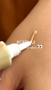 Fabil Moringa Skin Tint 30gr - Tinted Suncreen 4-in 1 Dengan Formula Disempurnakan Sebagai Base Foundation