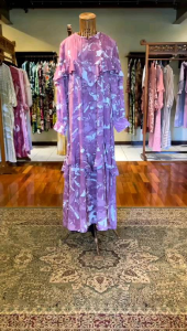 Ineza Dress by Dian Pelangi LIMITED EDITION Busana Muslim Baju Maxi Gamis Abaya Kaftan Gaun Outfit Busui Casual Formal Pesta Kondangan Pernikahan Lebaran Wanita Hijaber Cantik Anggun Modis Modern Elegan Mewah Model Korea Terbaru Motif Abstrak Kekinian