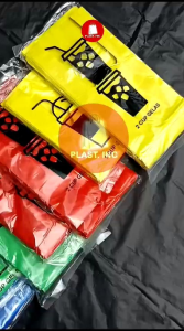 KANTONG PLASTIK WARNA WARNI CUP GELAS/ CUP JUS/ CUP BOBBA 10X30CM