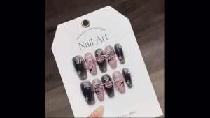 Nail Lab Premium Customised Press-On 10 Pieces Fake Nails Nail Art With FREE Glue and Apply Kit