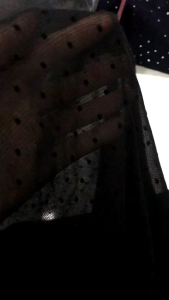 vải thun lưới chấm bi nhung màu đen _( khổ 1m6) co dãn 4 chiều mềm rũ may đầm váy áo thiết kế thời trang vv