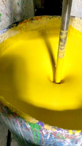 cat tembok kiloan kemasan plastik 05 murah dan berkualitas