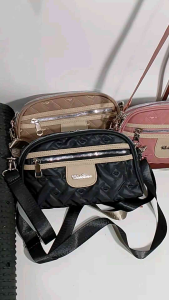 Melia tas selempang wanita bakpao karet kombinasi