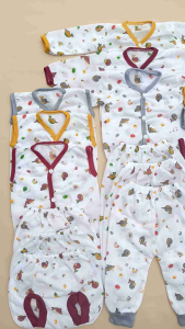 isi 18 pcs Paket Hemat Baju Bayi 0-3 Bulan Paket Perlengkapan Lahiran Murah