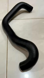 SELANG RADIATOR INNOVA BENSIN BAWAH (ORI) HARGA PER 1 PCS