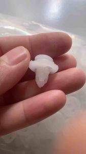 กิ๊บยึดประตูท้ายรถยนต์ ขนาด 8 มม.สําหรับ Honda Acura Accord CRV CRZ ZDX Odyssey และอื่นๆที่สามารถใช้ร่วมกันได้ ราคาต่อขิ้น