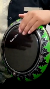 tumbuk batu 8 in hitam