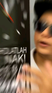 Jam Dinding Aksesoris Rumah Minimalis