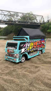 HASIL KARYA Miniatur Truk Oleng Mainan Anak Murah Gratis Lampu Terpal Ful Variasi Non Remote Control
